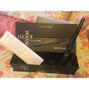 Sold!! Clip free curling wand by Fahrenheit